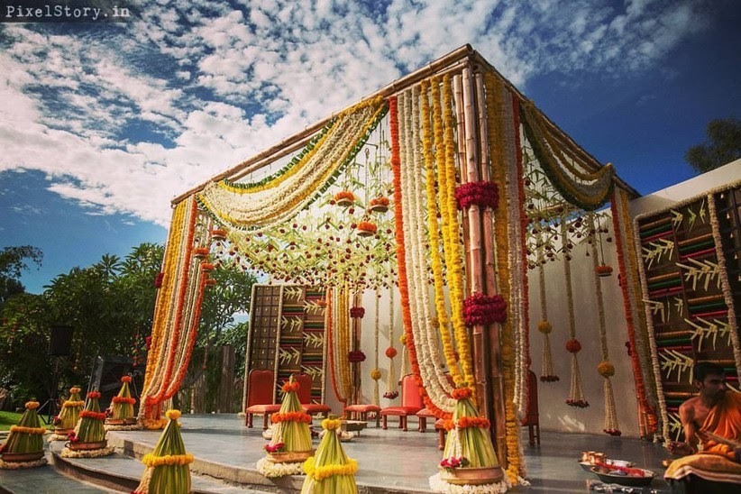 AVM Gardens South-Indian-Mandap-2 Try These Outdoor Mandap Styles for the Perfect Muhurtham! 